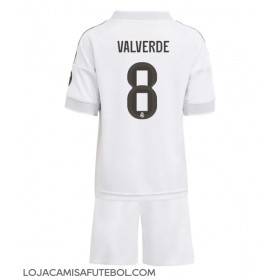 Camisa de Futebol Real Madrid Federico Valverde #8 Equipamento Principal Infantil 2025-26 Manga Curta (+ Calças curtas)